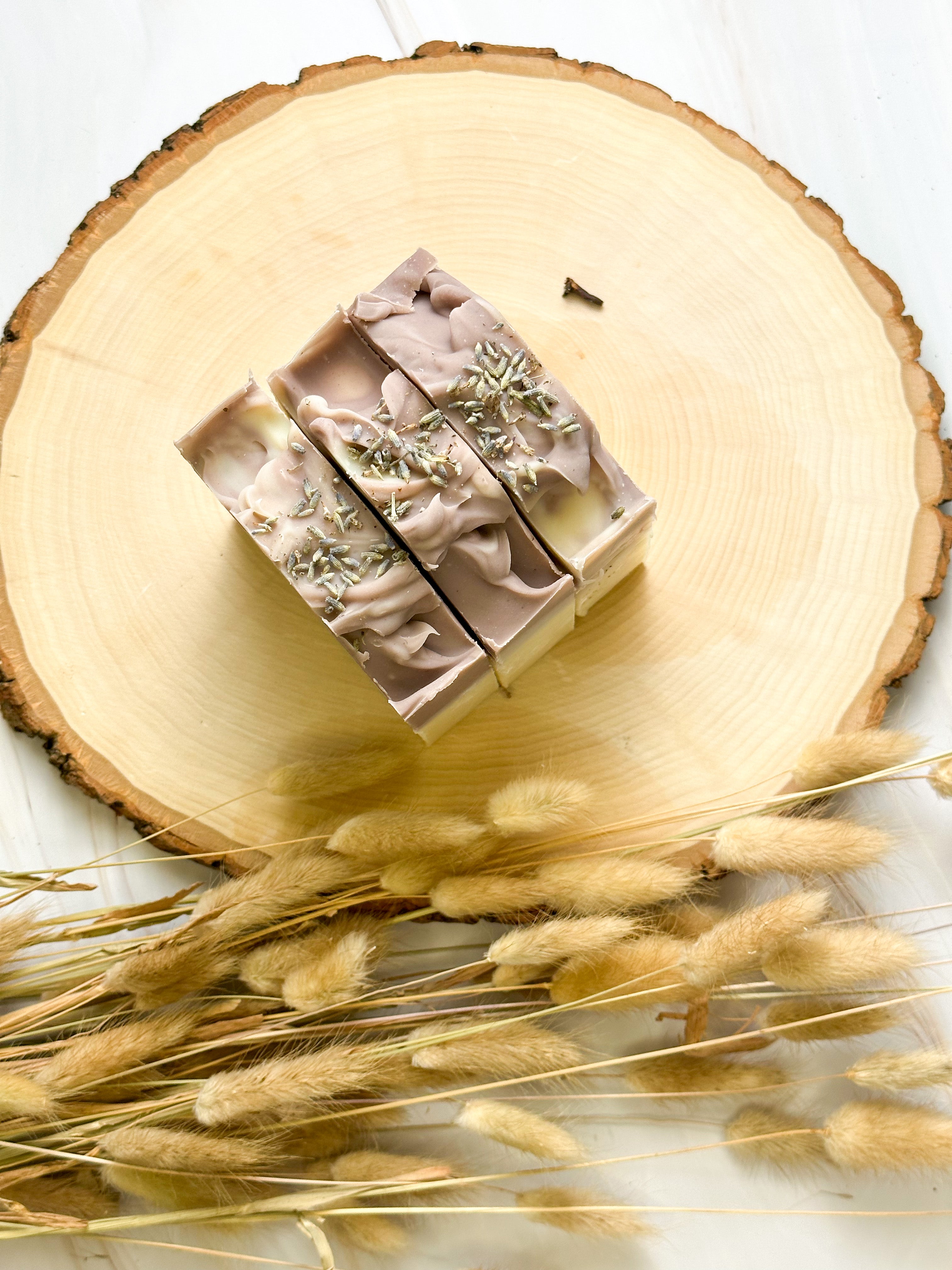 LOVELY LAVENDER HEMP BODY SOAP